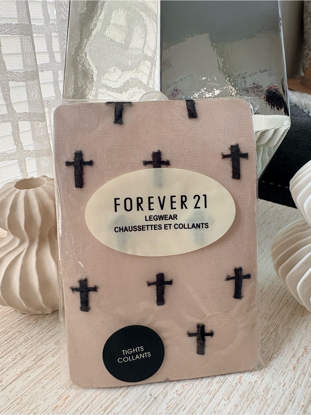 NWT Forever 21 Sheer Cross Tights Size M/L